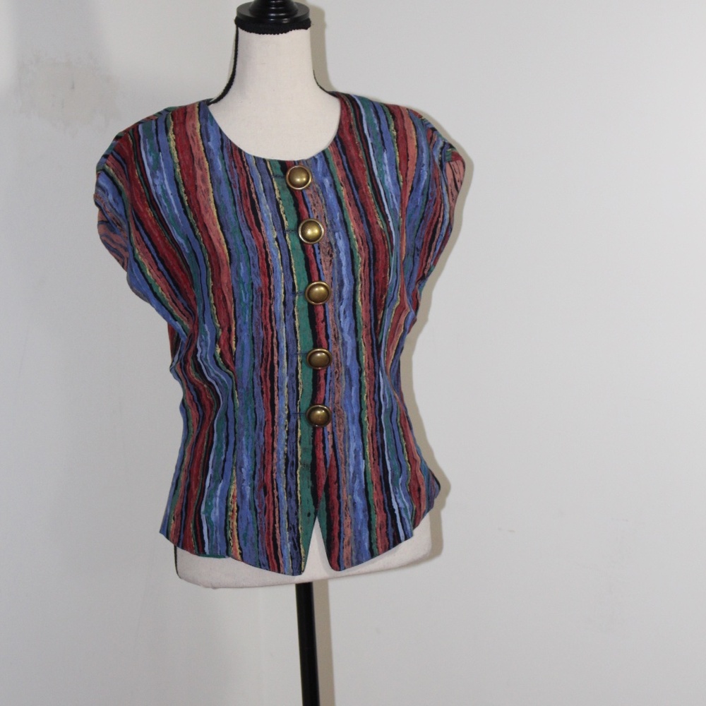 Vintage Platinum by Dorthy Schoelen abstract top